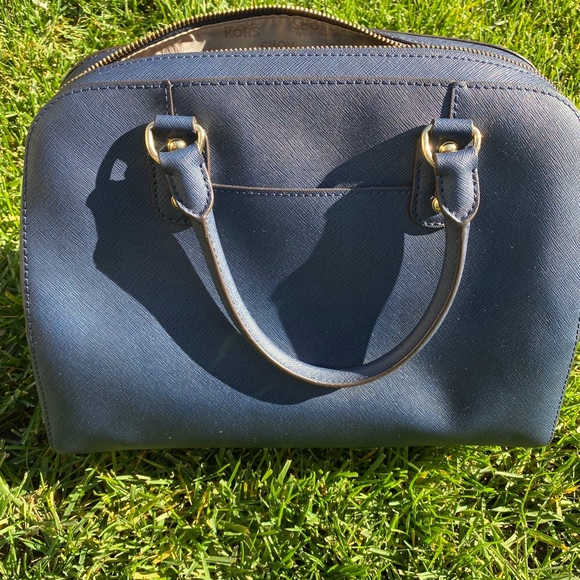 Authentic Michael Kors purse with wallet - Picture 8 of 13